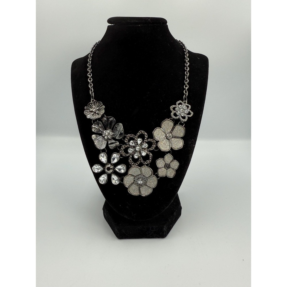 Statement Floral Necklace Silver Tone‎ Rhinestone Mixed Flower Cluster Bib